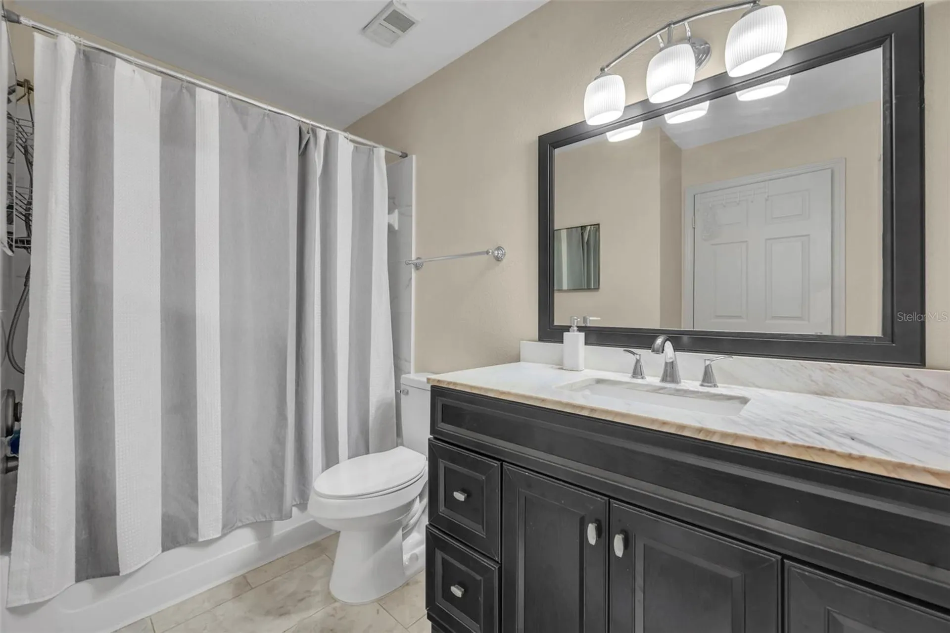4512 Commander Drive Orlando FL 32822