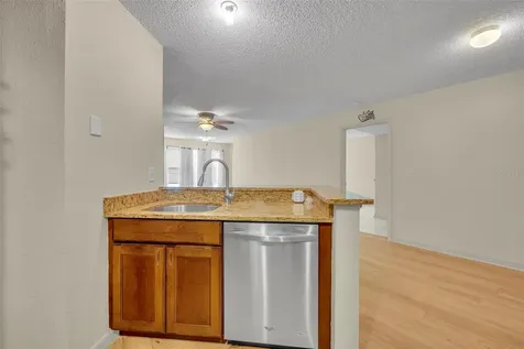 4512 Commander Drive Orlando FL 32822
