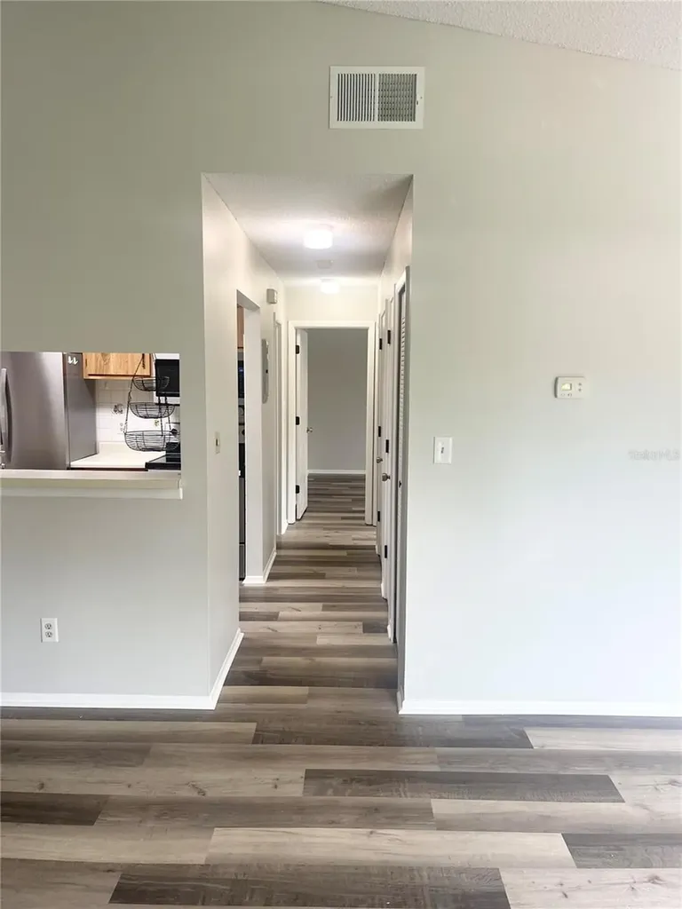 4854 S Semoran Boulevard Orlando FL 32822