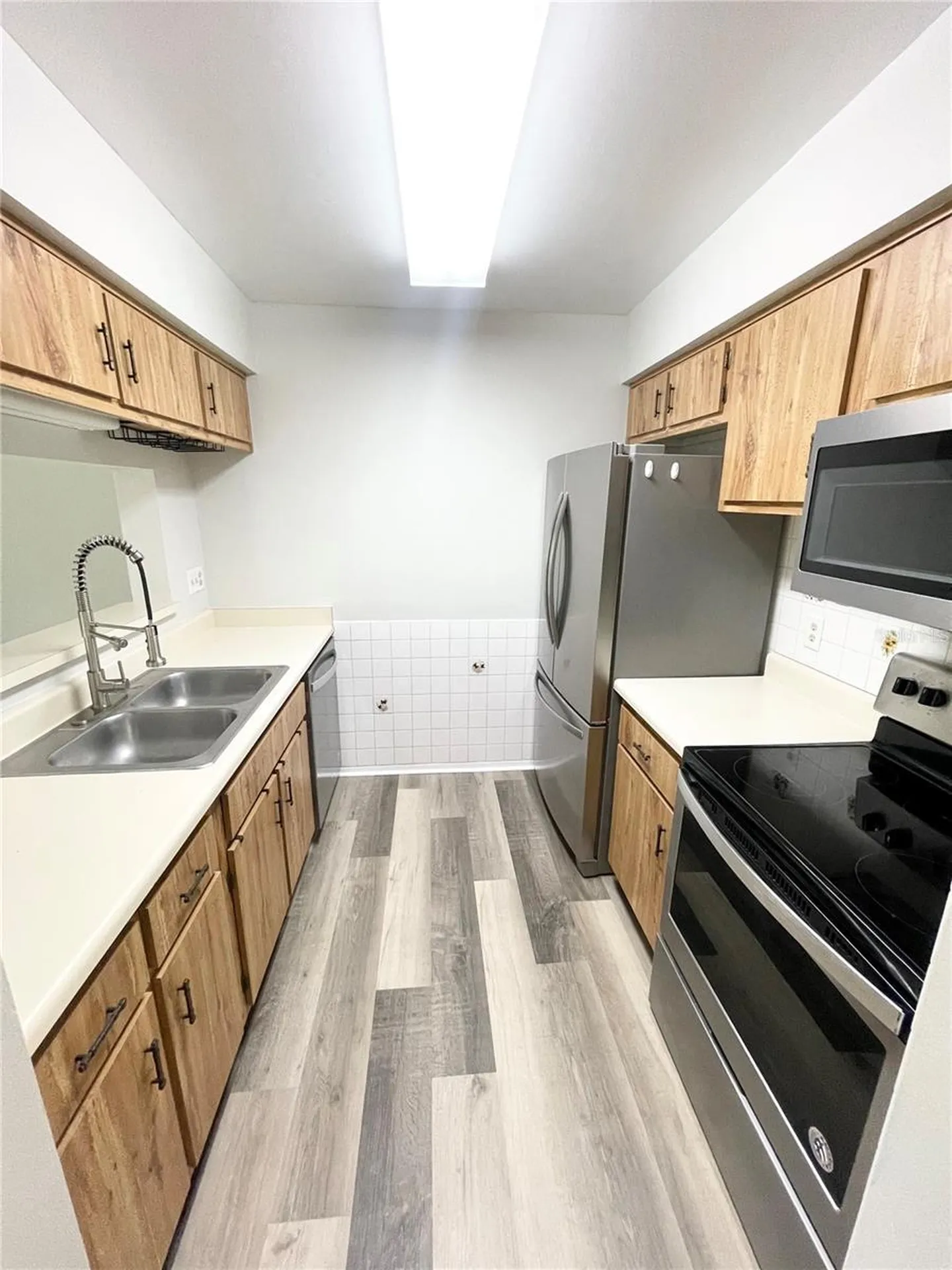 4854 S Semoran Boulevard Orlando FL 32822