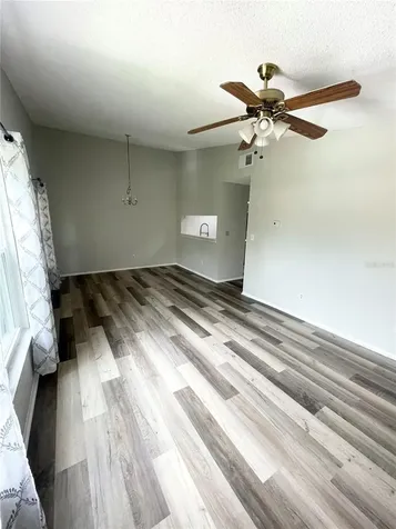 4854 S Semoran Boulevard Orlando FL 32822