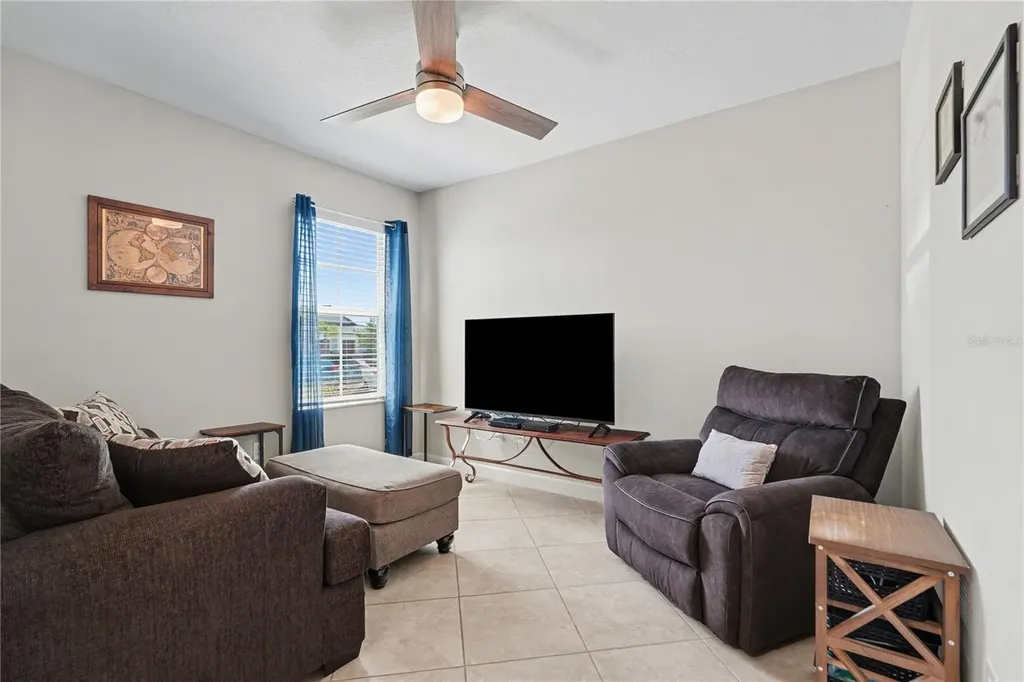 10231 Echo Dock Loop San Antonio FL 33576
