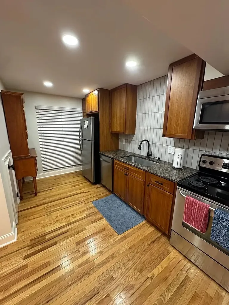 606 S Glen Avenue Tampa FL 33609