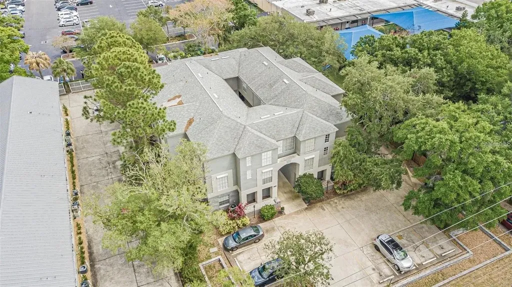606 S Glen Avenue Tampa FL 33609