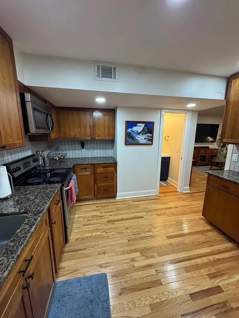 606 S Glen Avenue Tampa FL 33609