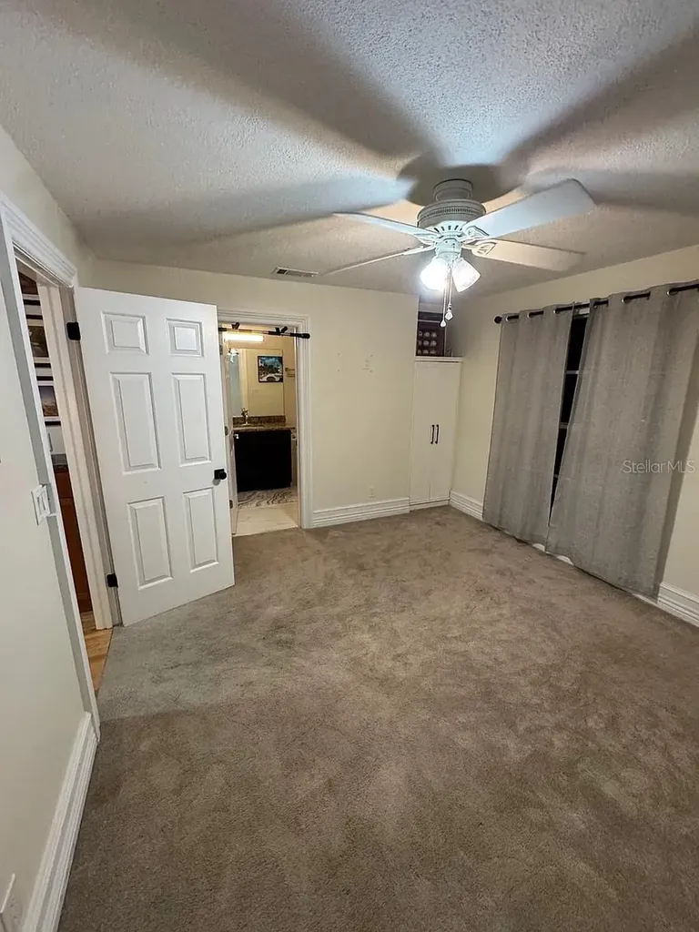 606 S Glen Avenue Tampa FL 33609
