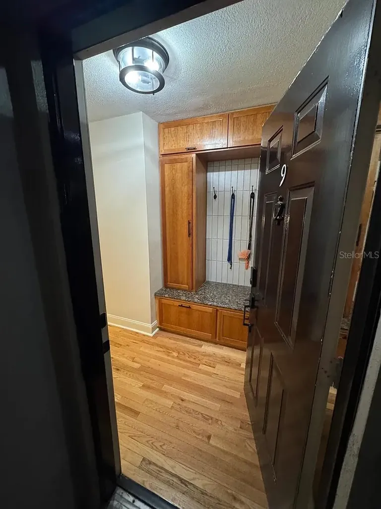 606 S Glen Avenue Tampa FL 33609