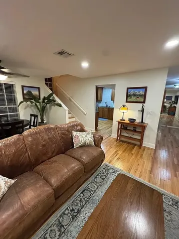 606 S Glen Avenue Tampa FL 33609