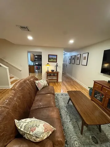 606 S Glen Avenue Tampa FL 33609