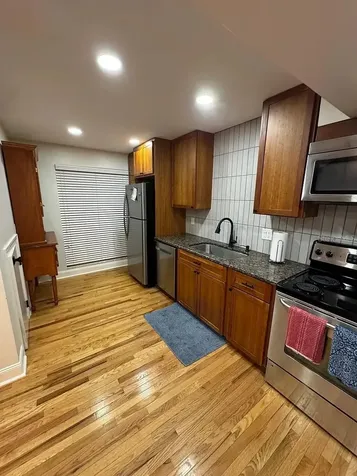 606 S Glen Avenue Tampa FL 33609