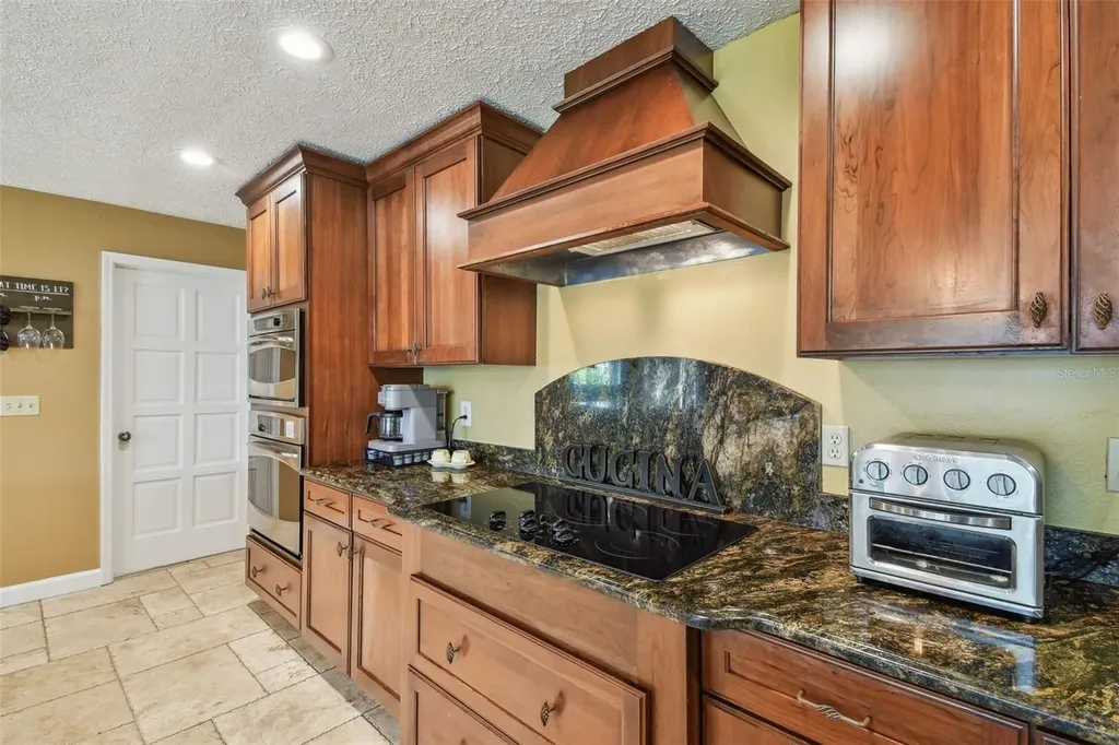 16205 Sentry Wood Court Odessa FL 33556