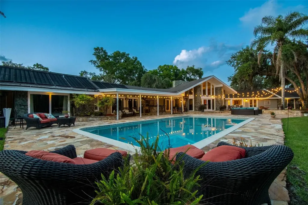 16205 Sentry Wood Court Odessa FL 33556