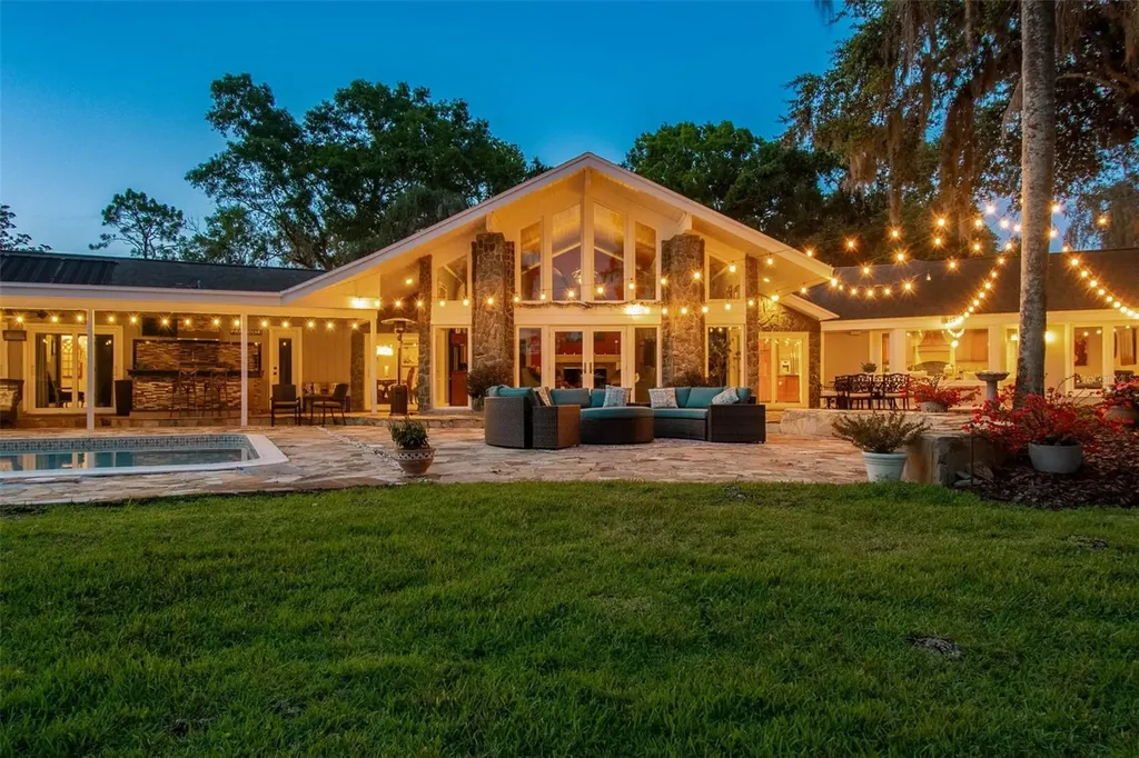 16205 Sentry Wood Court Odessa FL 33556