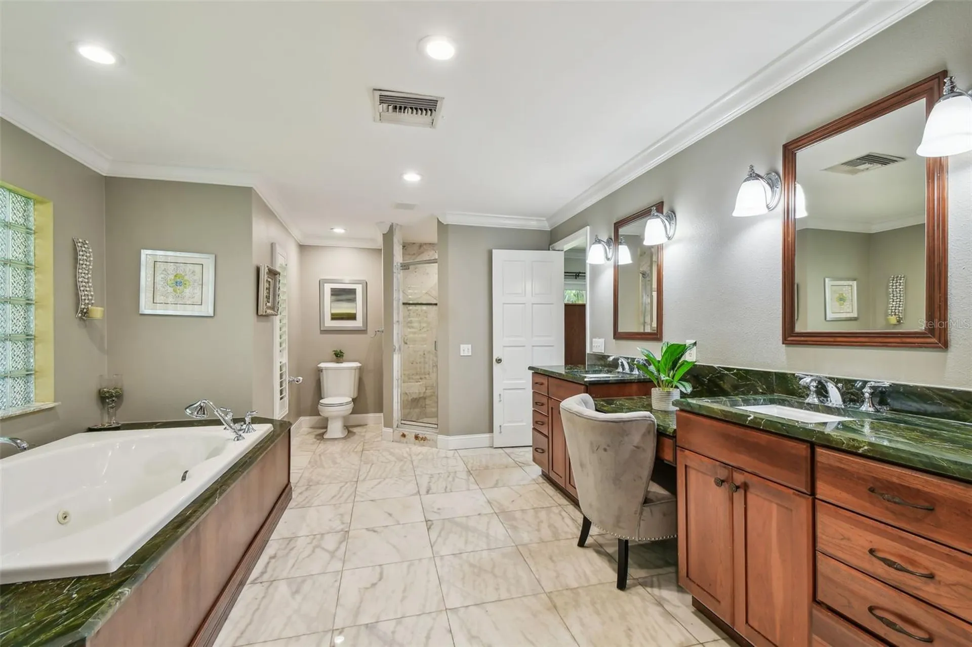 16205 Sentry Wood Court Odessa FL 33556