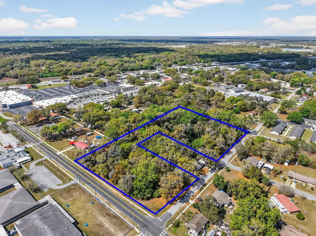 S Old Wire Road Wildwood FL 34785