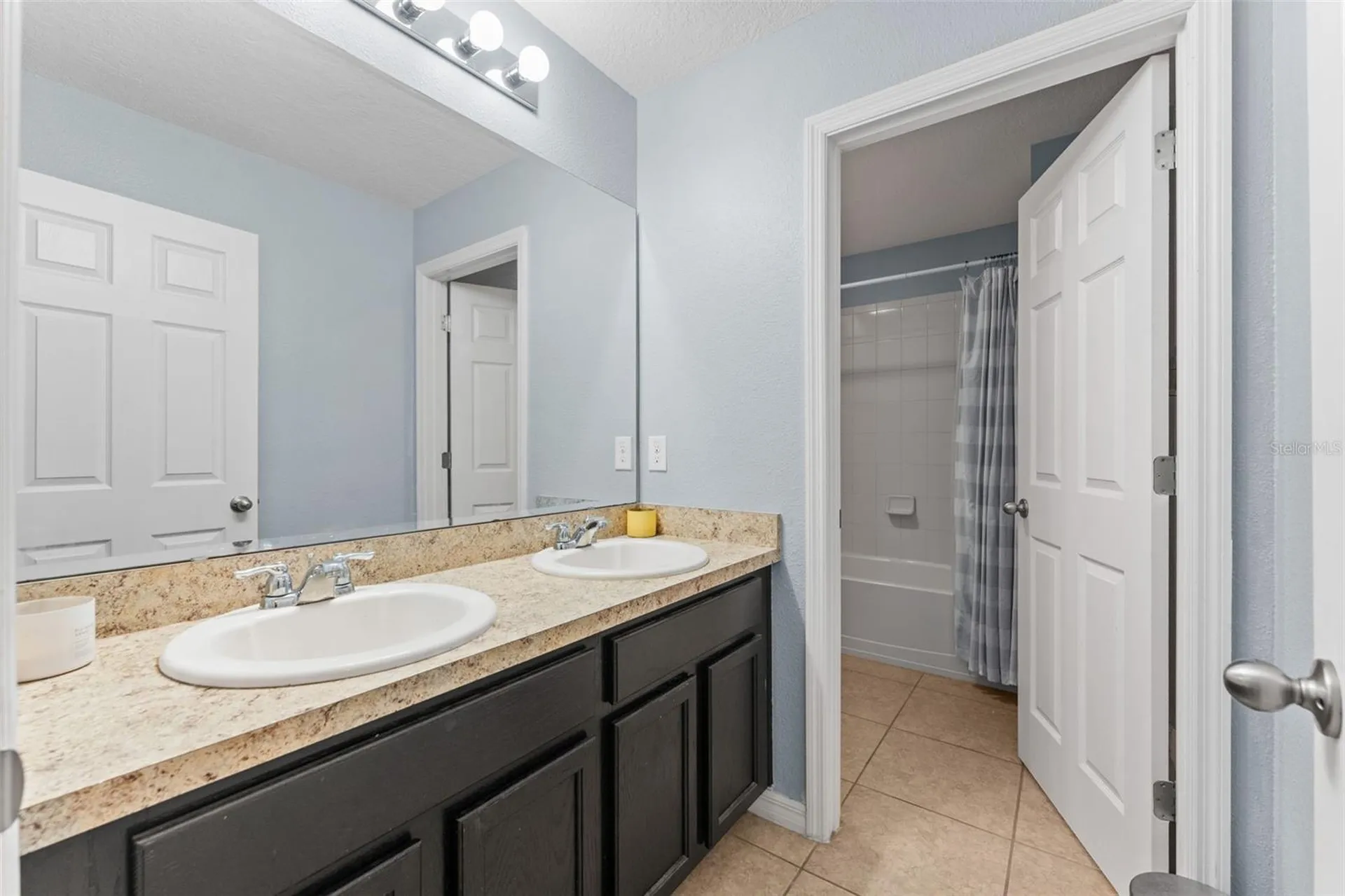 132 Andalusia Loop Davenport FL 33837
