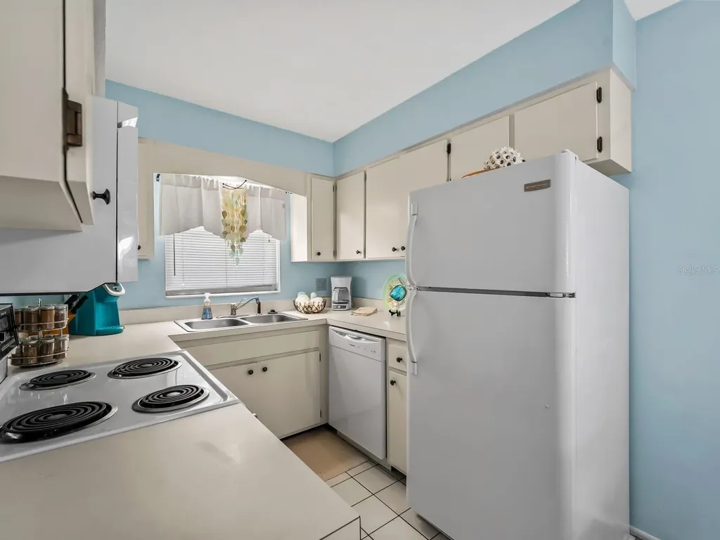 210 Park Boulevard N Venice FL 34285