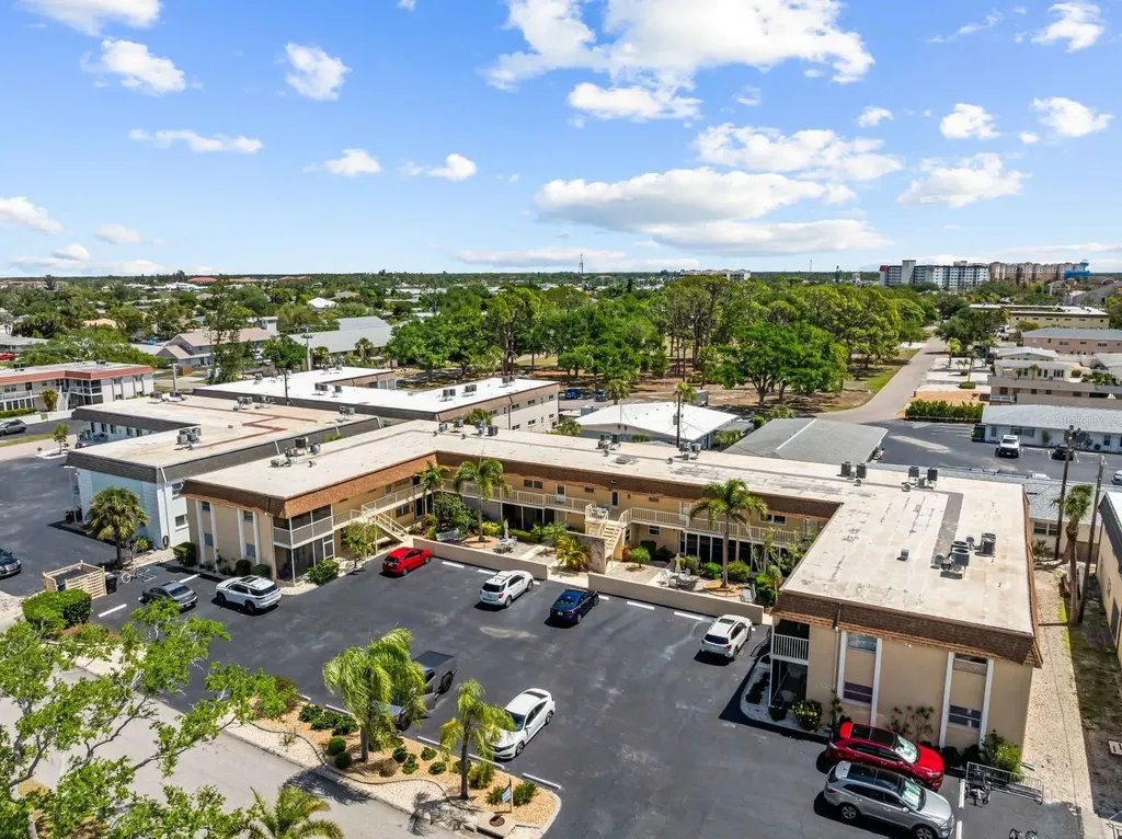 210 Park Boulevard N Venice FL 34285