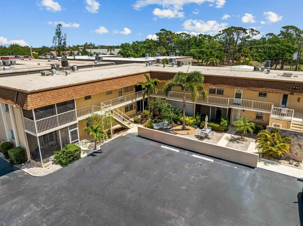 210 Park Boulevard N Venice FL 34285