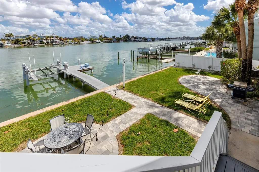 2601 Bay Boulevard Indian Rocks Beach FL 33785