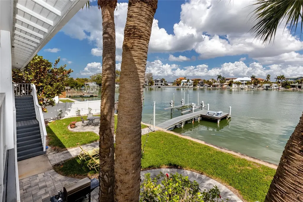 2601 Bay Boulevard Indian Rocks Beach FL 33785
