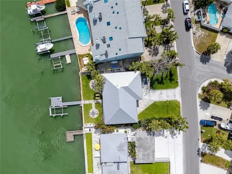 2601 Bay Boulevard Indian Rocks Beach FL 33785