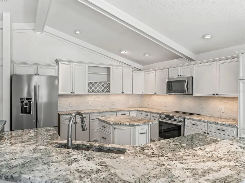 3776 E Torch Lake Drive The Villages FL 32163