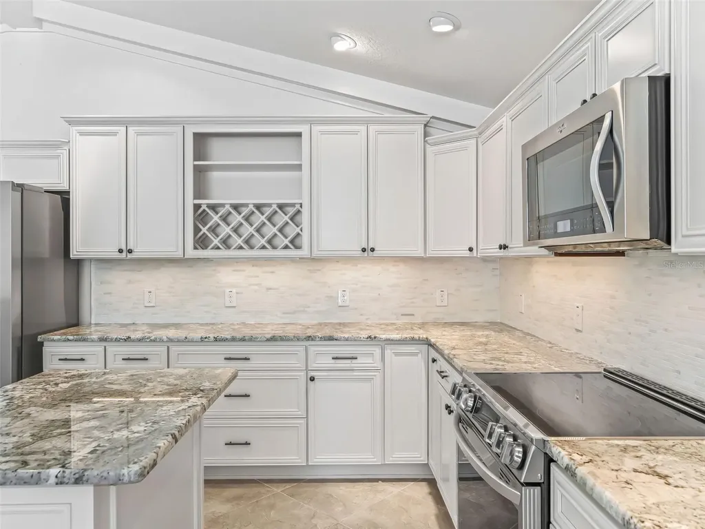 3776 E Torch Lake Drive The Villages FL 32163