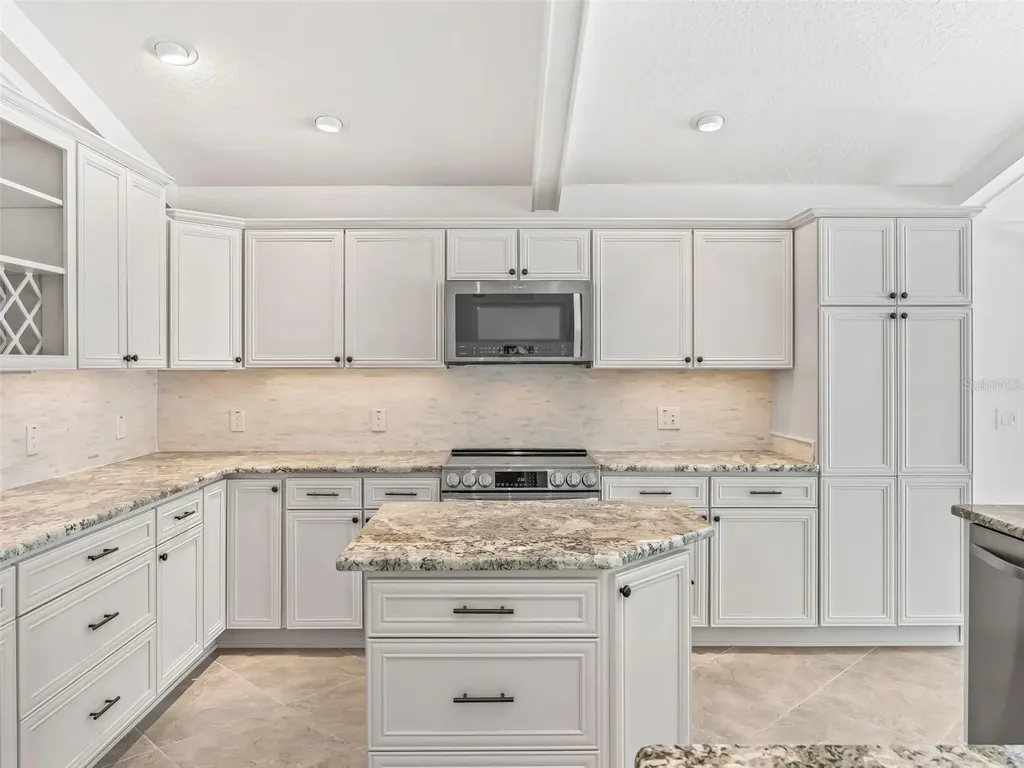 3776 E Torch Lake Drive The Villages FL 32163