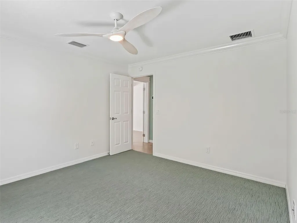 3776 E Torch Lake Drive The Villages FL 32163