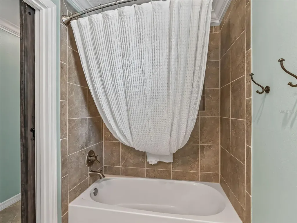 3776 E Torch Lake Drive The Villages FL 32163
