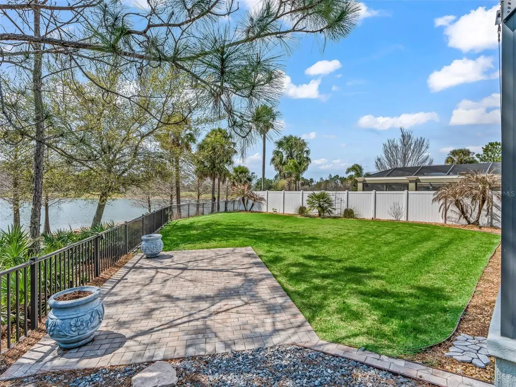 3776 E Torch Lake Drive The Villages FL 32163