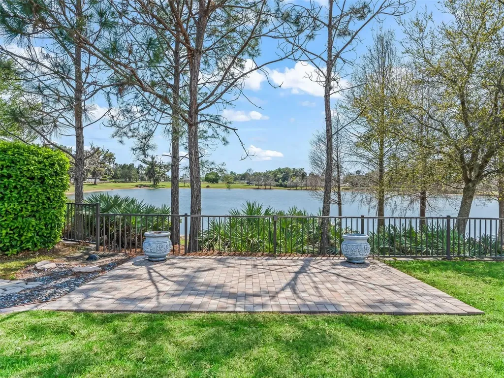 3776 E Torch Lake Drive The Villages FL 32163