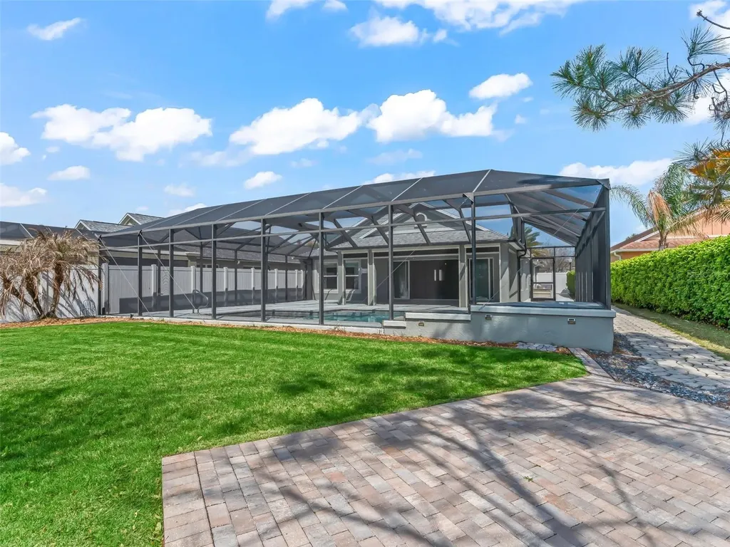 3776 E Torch Lake Drive The Villages FL 32163