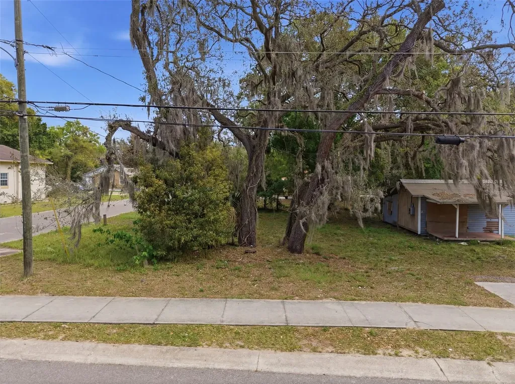 1301 S Central Avenue Apopka FL 32703