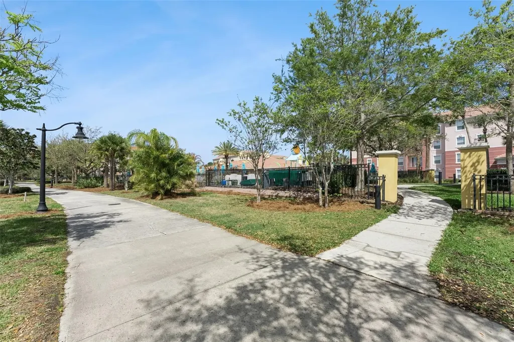 4862 Cayview Avenue Orlando FL 32819