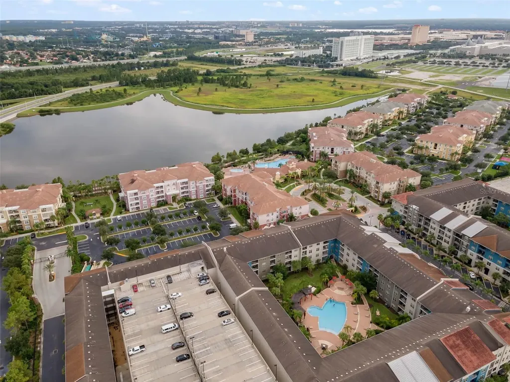 4862 Cayview Avenue Orlando FL 32819
