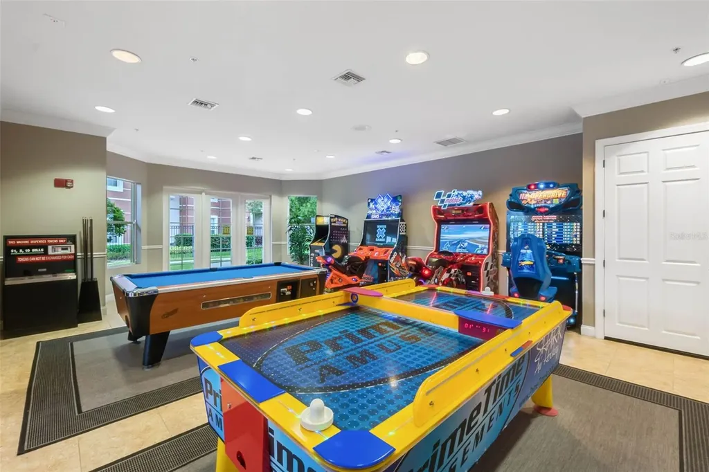 4862 Cayview Avenue Orlando FL 32819