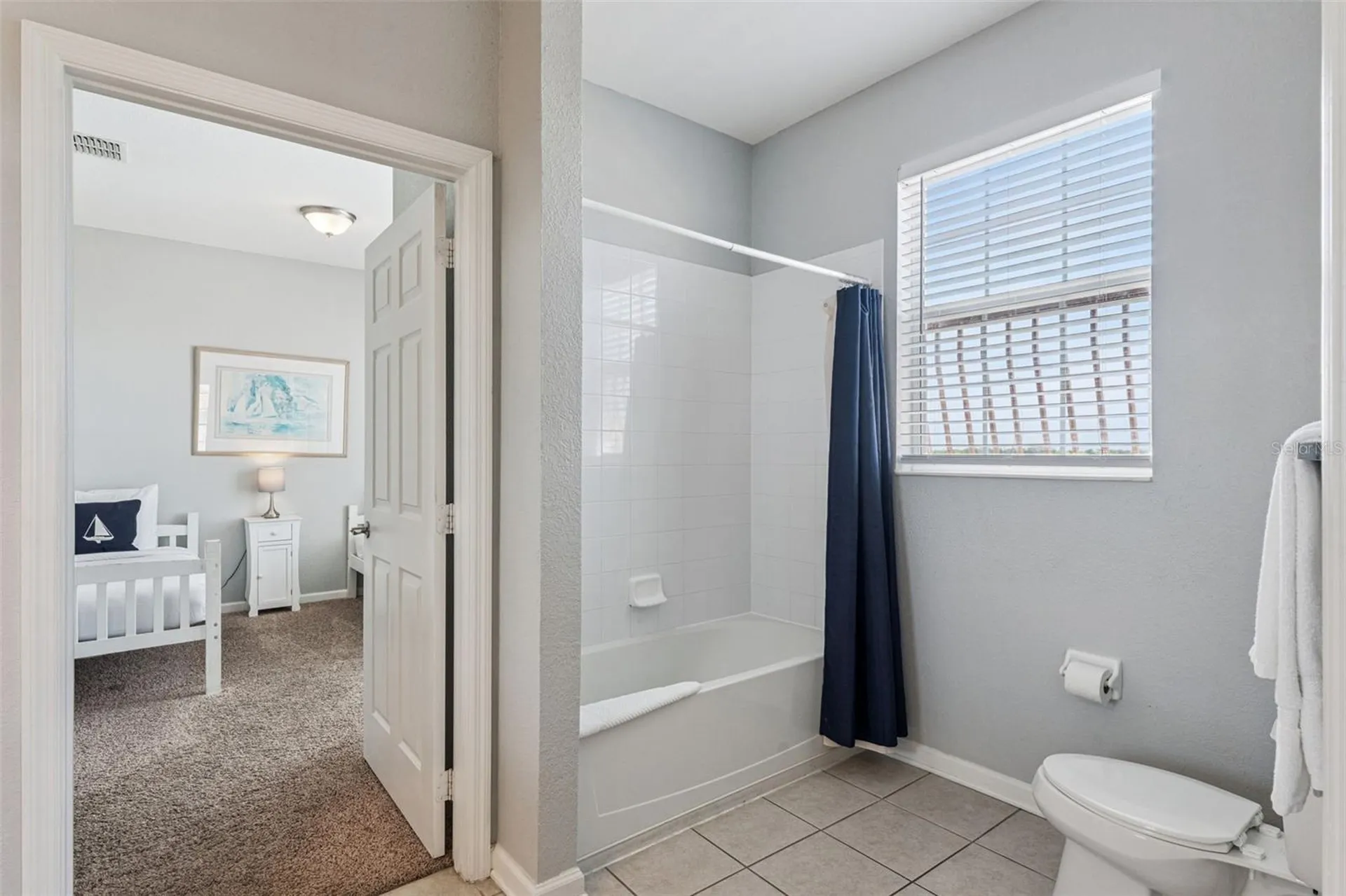 4862 Cayview Avenue Orlando FL 32819