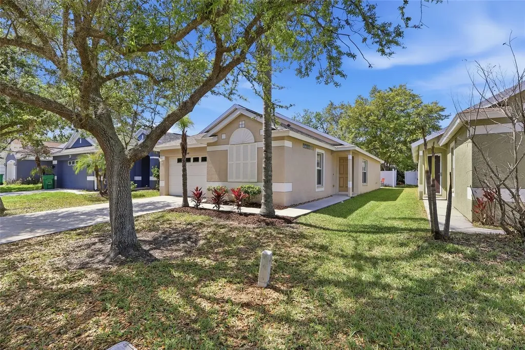 4548 White Bay Circle Wesley Chapel FL 33545