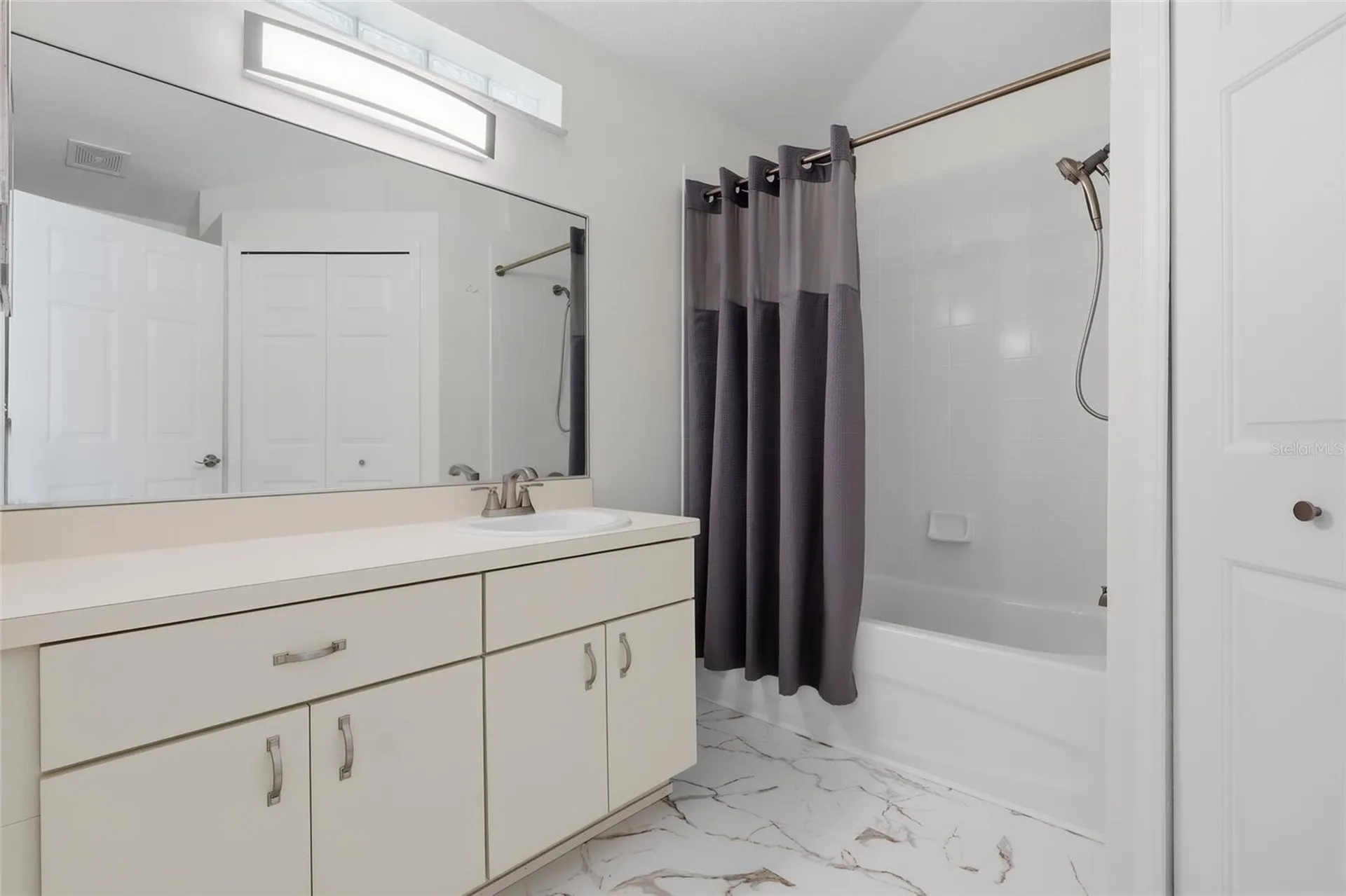 4548 White Bay Circle Wesley Chapel FL 33545