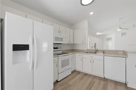 4548 White Bay Circle Wesley Chapel FL 33545