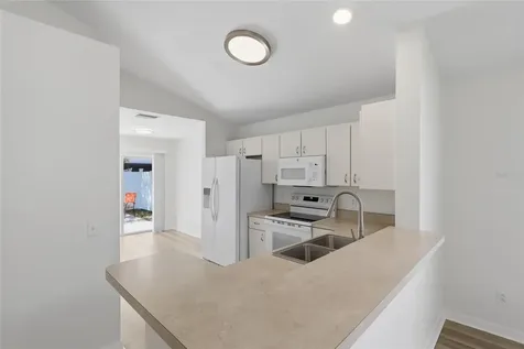 4548 White Bay Circle Wesley Chapel FL 33545