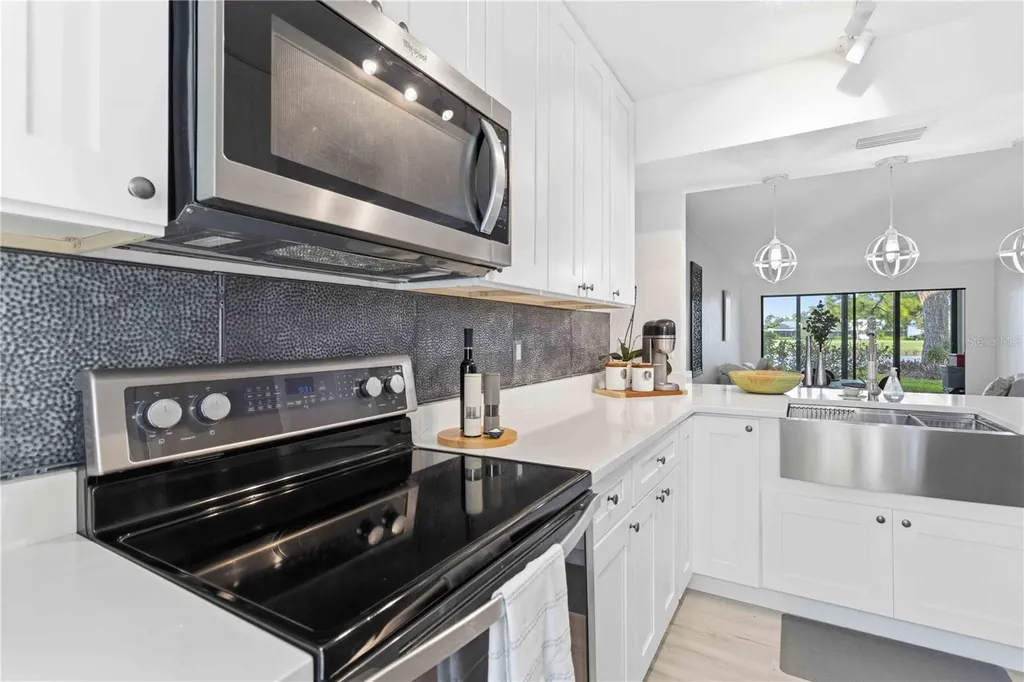 3053 Taywood Meadows Sarasota FL 34235