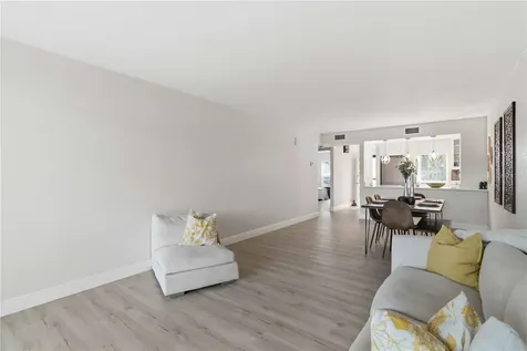 3053 Taywood Meadows Sarasota FL 34235