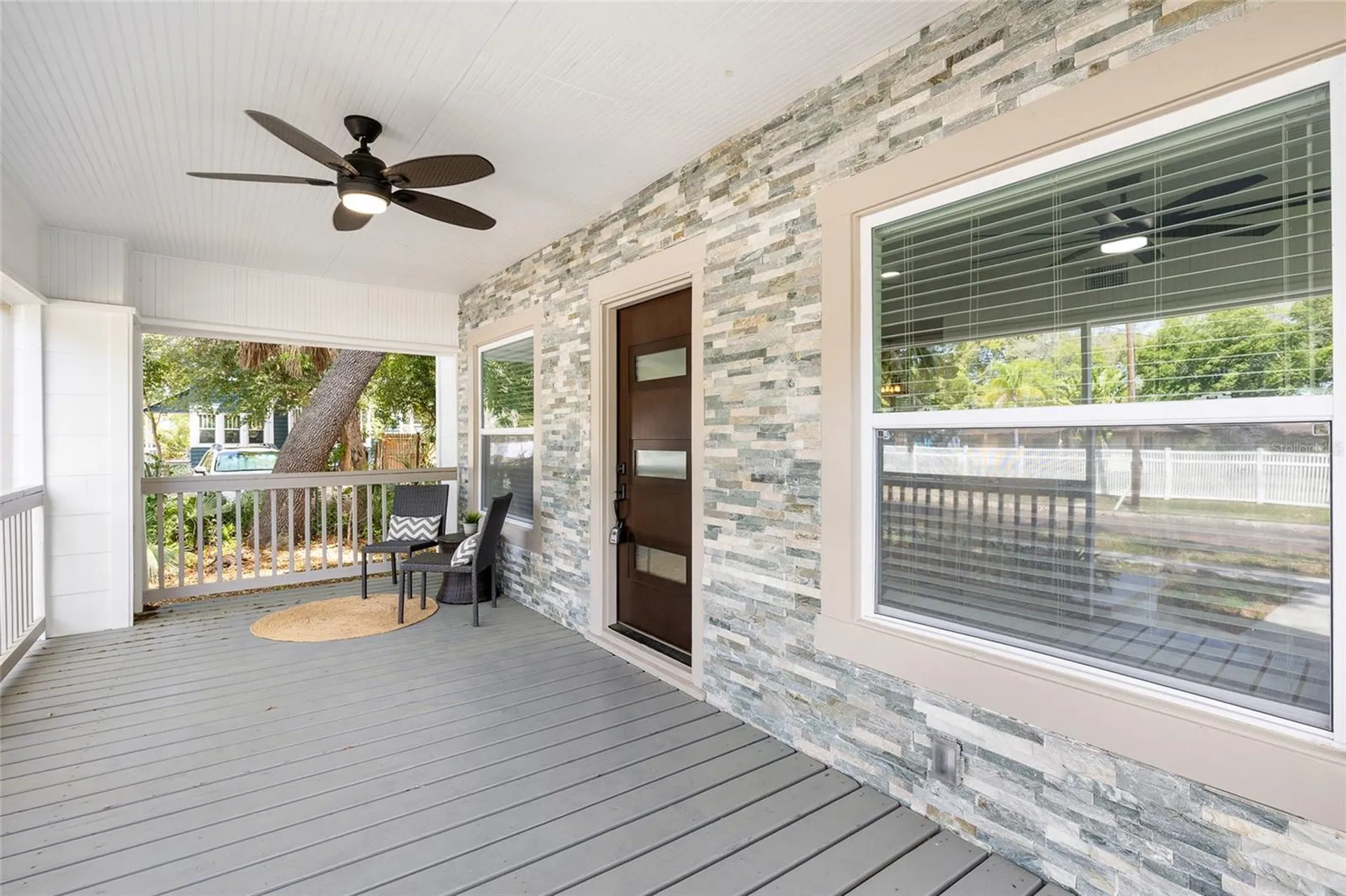 718 34th Avenue S St Petersburg FL 33705