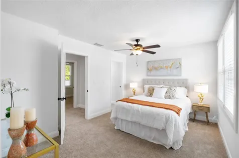 718 34th Avenue S St Petersburg FL 33705