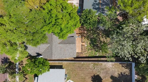 718 34th Avenue S St Petersburg FL 33705