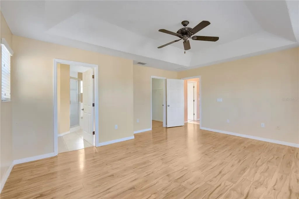 413 Split Oak Court Eustis FL 32736