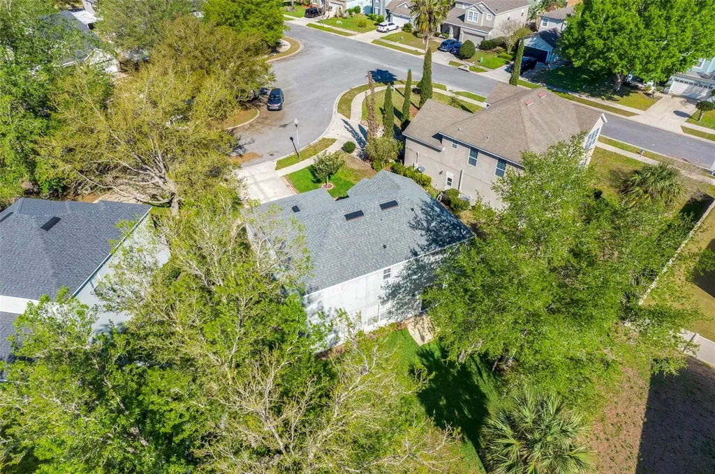 413 Split Oak Court Eustis FL 32736